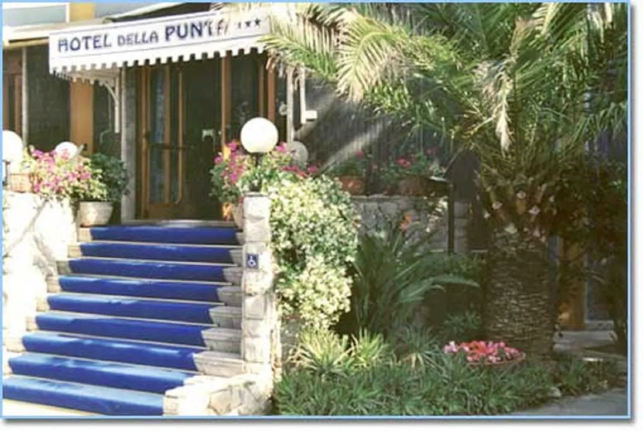 ***  Hotel della Punta Bordighera Italia